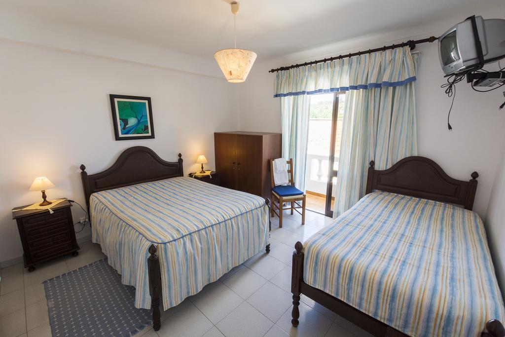 Guesthouse A Lareira Aljezur Eksteriør billede